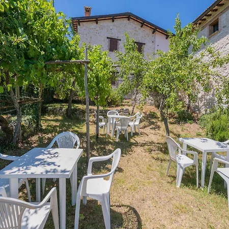 In With Pool & Sun Terrace