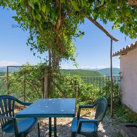 In With Pool & Sun Terrace *